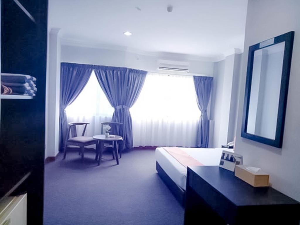 Myangkasa Akademi & 3* Pantai Cenang (Langkawi)